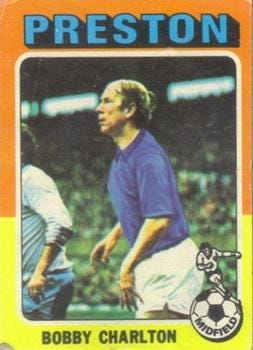 1975-76 Topps Football Bobby Charlton