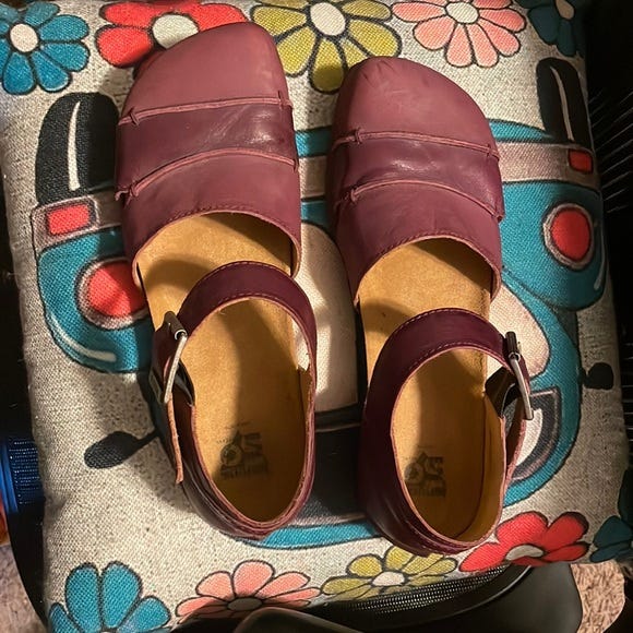 John Fluevog Sarika purple women’s 10, men’s 8 - Picture 1 of 5