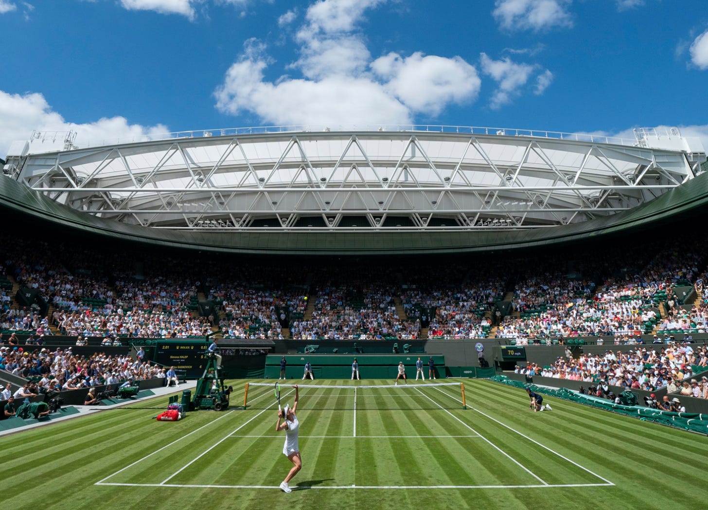 Wimbledon clean court