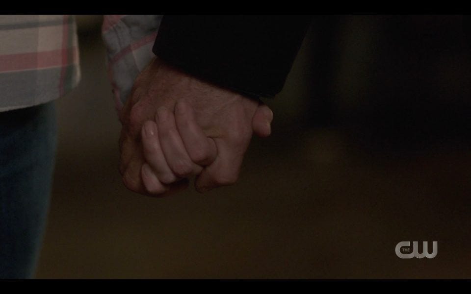 sam dean holding hands fake out john mary winchester instead spn 1413