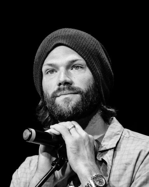 Jared Padalecki black hat on singing Movie tv tech geeks