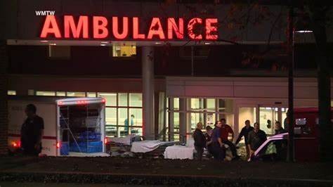 Terrifying moments after mass shooting at Maine bowling alley ...