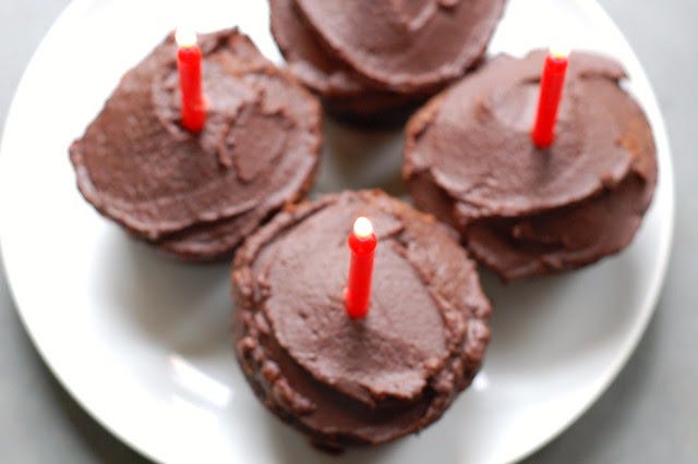 Super easy, super moist, super flavorful vegan chocolate cupcakes by Eve Fox, the Garden of Eating blog, copyright 2014