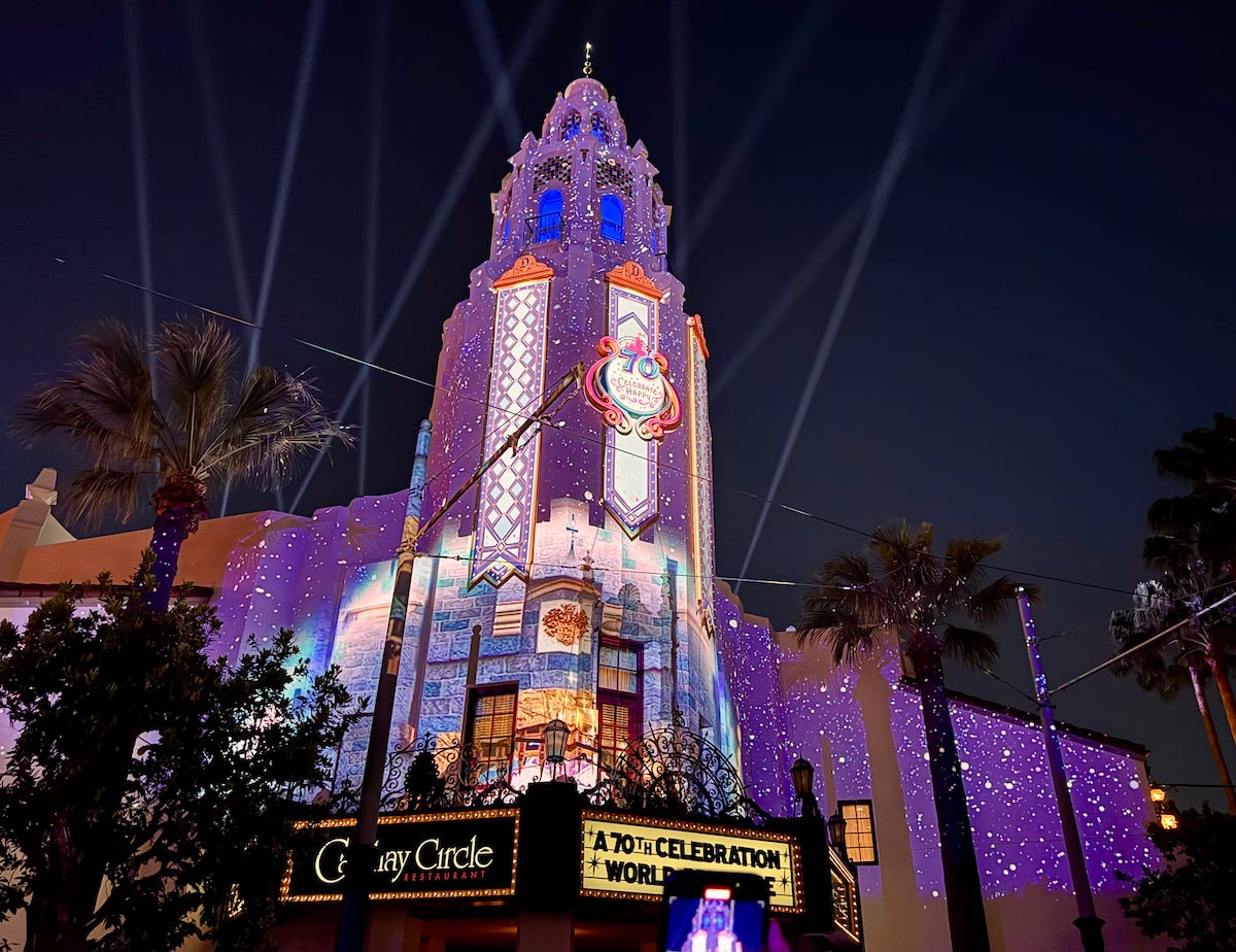 Carthay Circle projection show for Disneyland 70