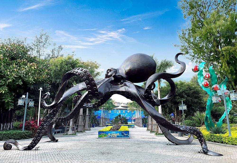 Straco's Underwater World Xiamen to reopen on May 17 at 30% capacity,  Companies & Markets - THE BUSINESS TIMES