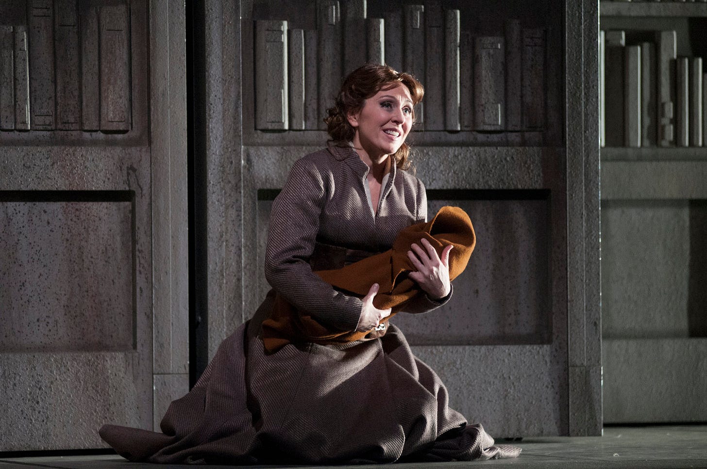  Marguerite,&nbsp; Faust . Photo: Opéra de Montreal 