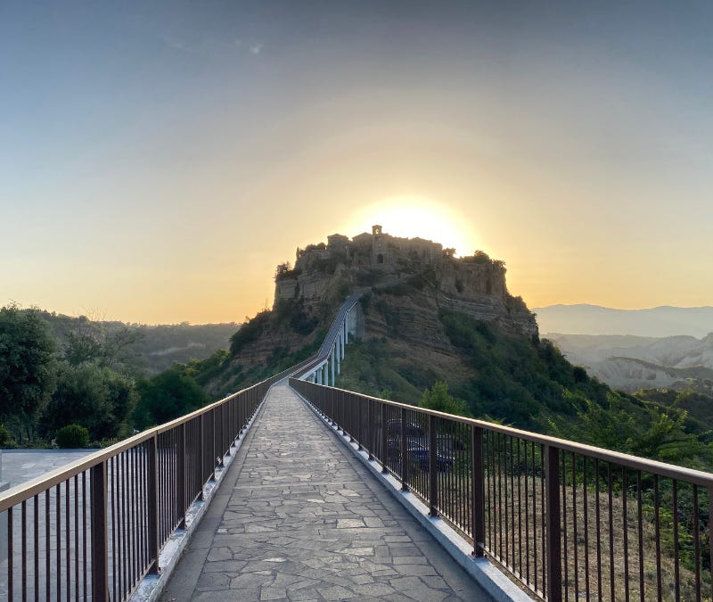 A Town With Only 13 People — Civita di Bagnoregio, Italy - The Connection  Copywriter