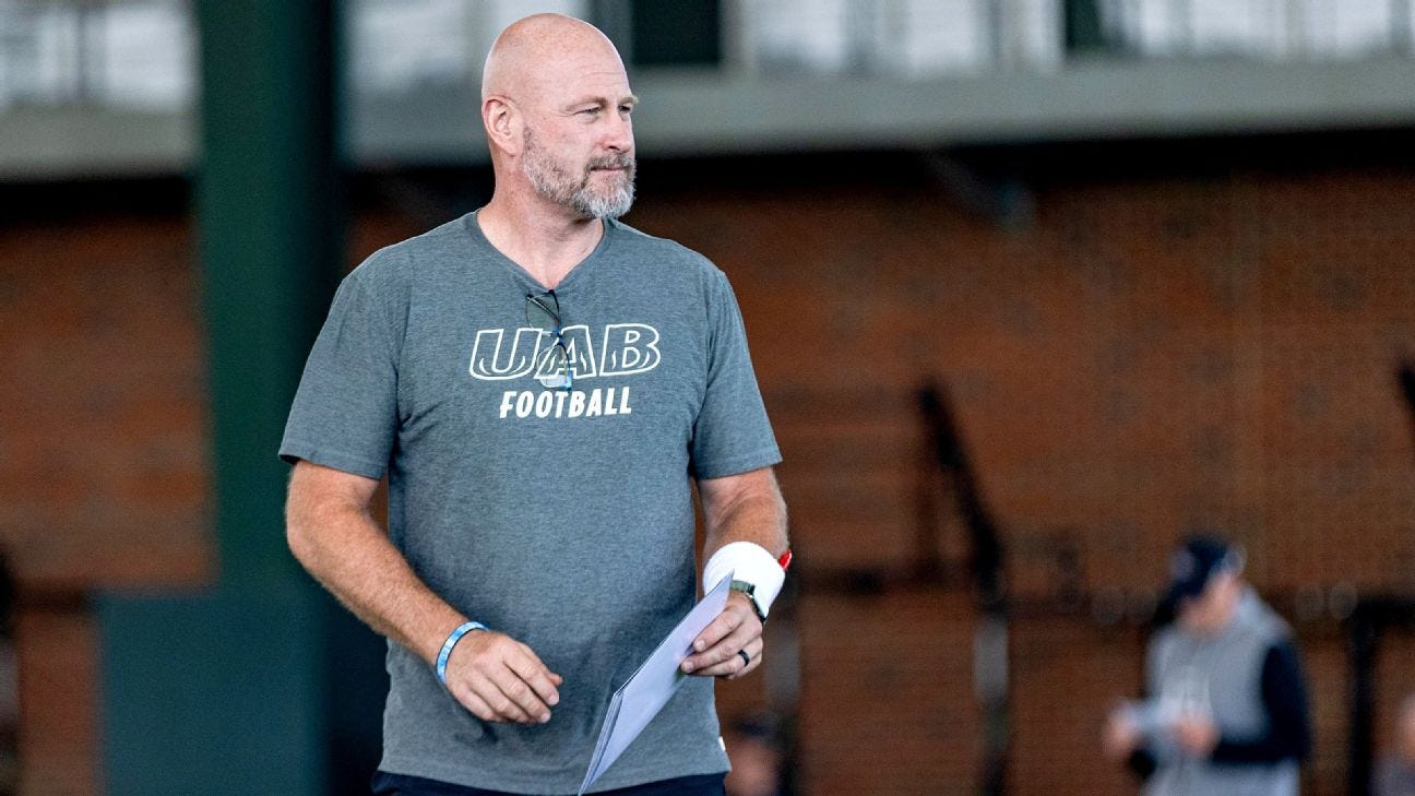 How outside-the-box coach Trent Dilfer plans to win at UAB - ESPN