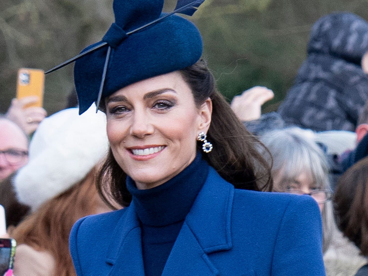 Kate Middleton dazzles in 'royal blue' at Sandringham's 2023 Christmas  celebration | HELLO!