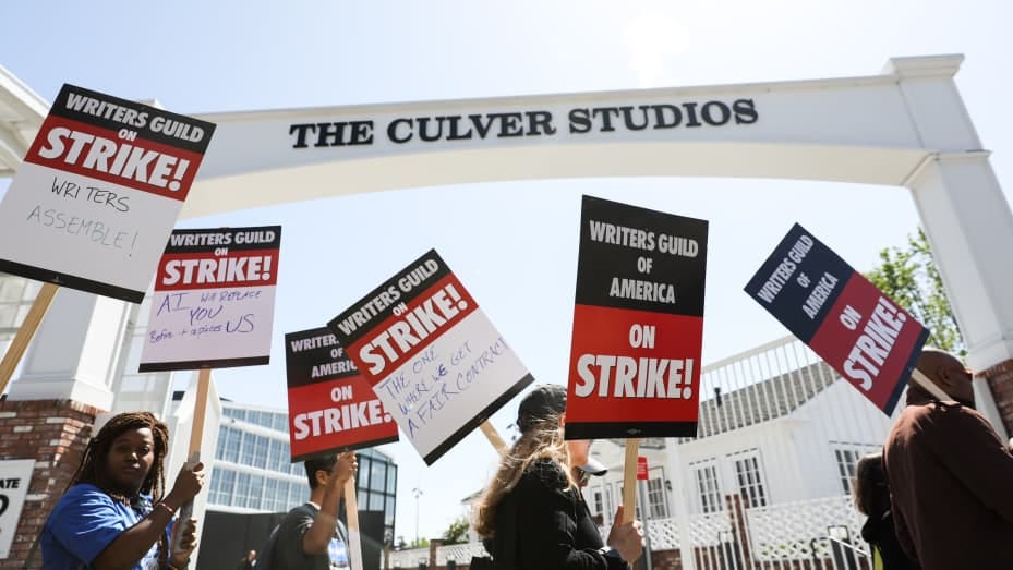 Culver City, CA - May 02: Writers Guild of America members walk the picket line on the first day of their strike in front of Amazon studios on Tuesday, May 2, 2023, in Culver City, CA. (Jay L. Clendenin / Los Angeles Times via Getty Images)