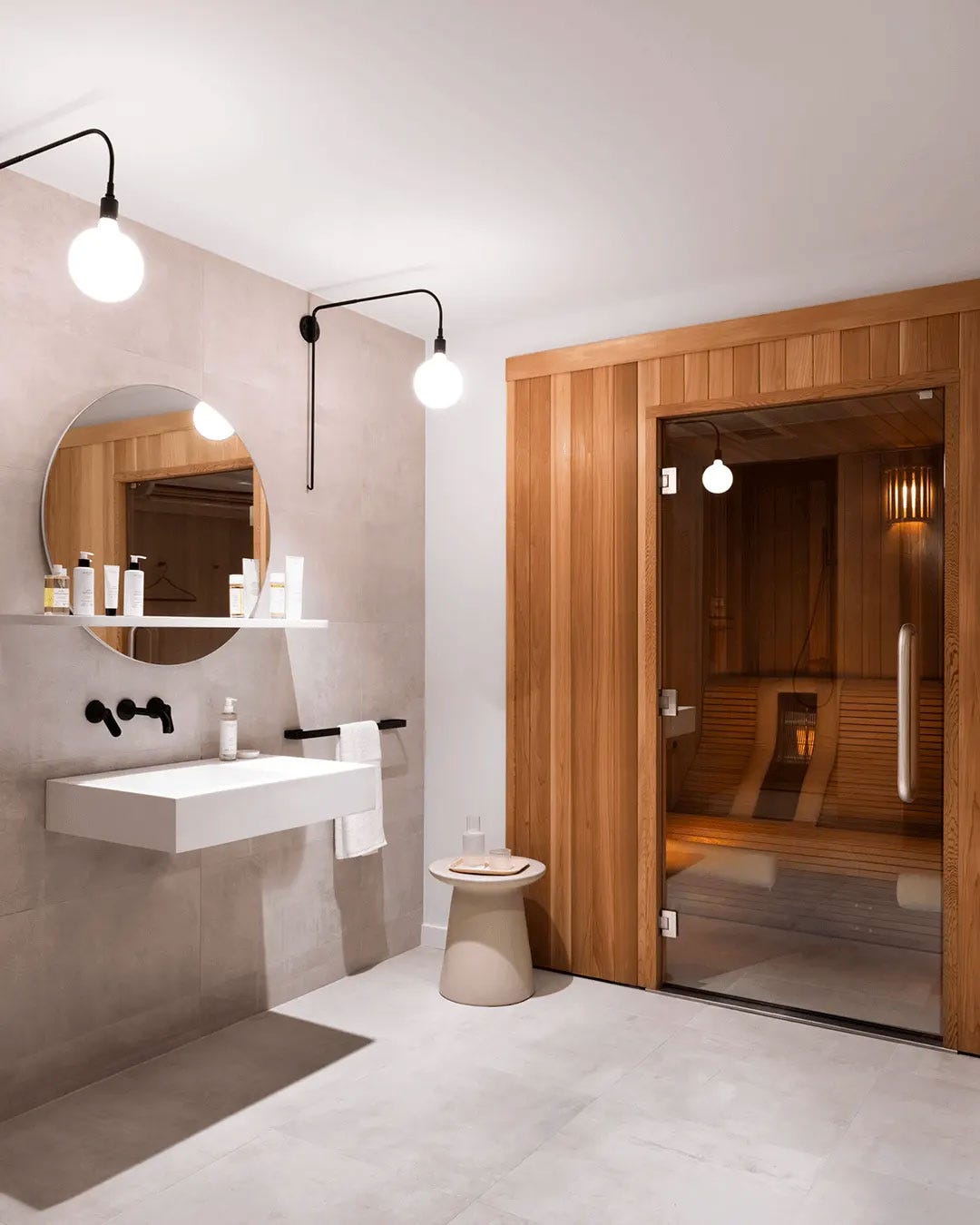Infrared sauna booth in Paris, France