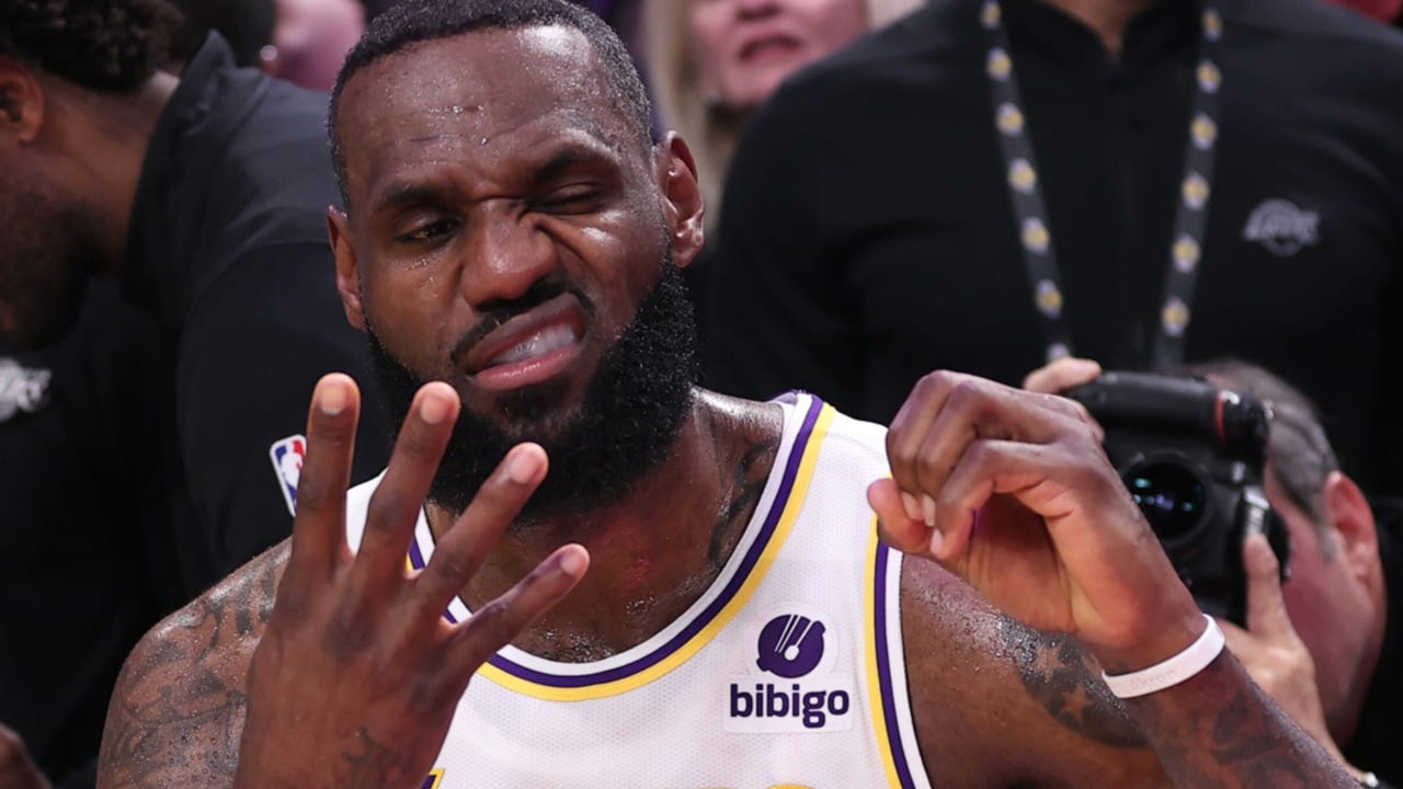 LeBron James: WATCH | The Moment LeBron James Creates NBA History with 40K  Points | NBA News, Times Now
