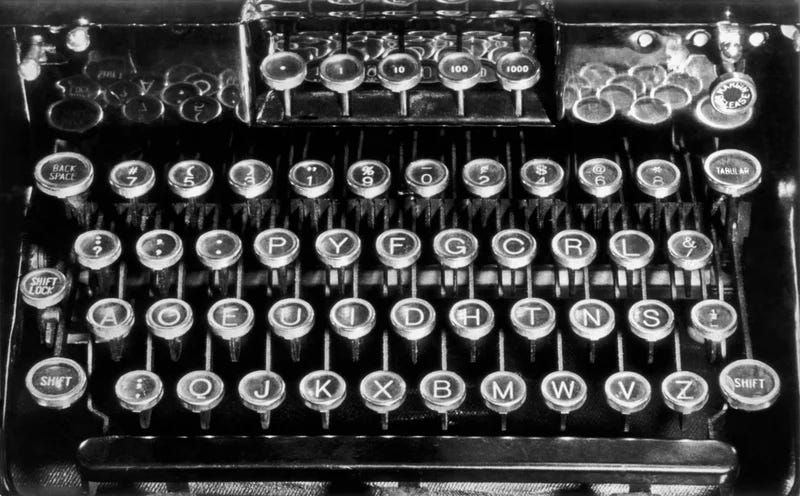 Dvorak typewriter