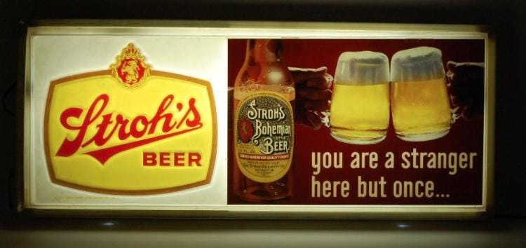 Sold at Auction: Vintage Stroh's Bohemian Beer Light Up Advertising Beer  Sign