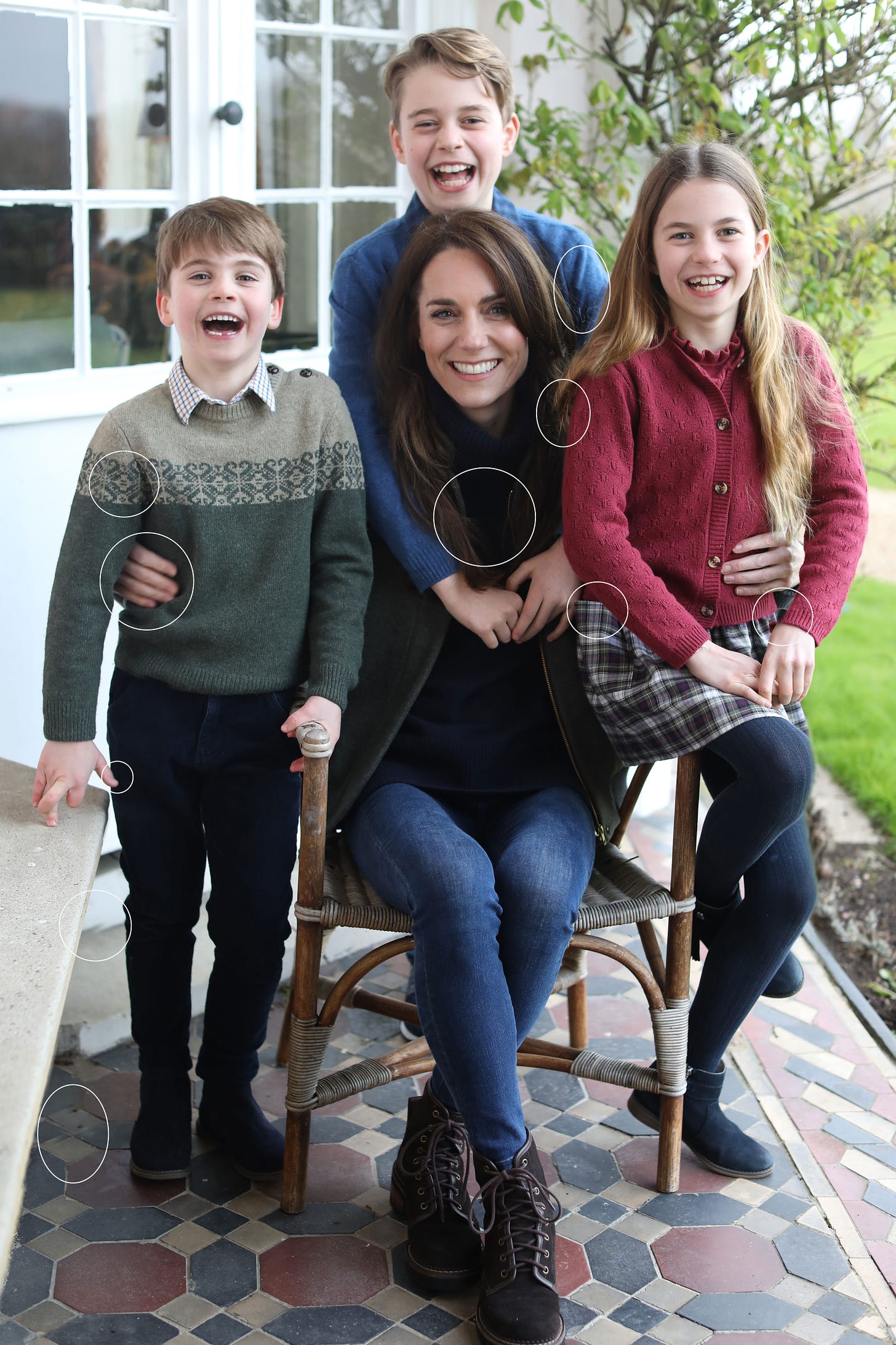 kate middleton edited mother's day photo