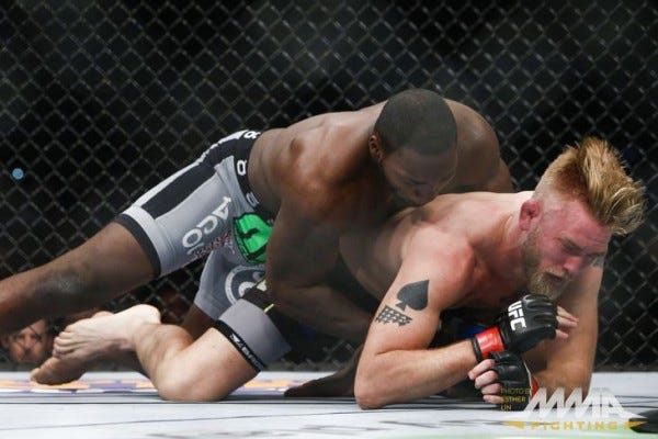 anthony johnson slams down alexander gustafsson ufc fight night stockholm 2015