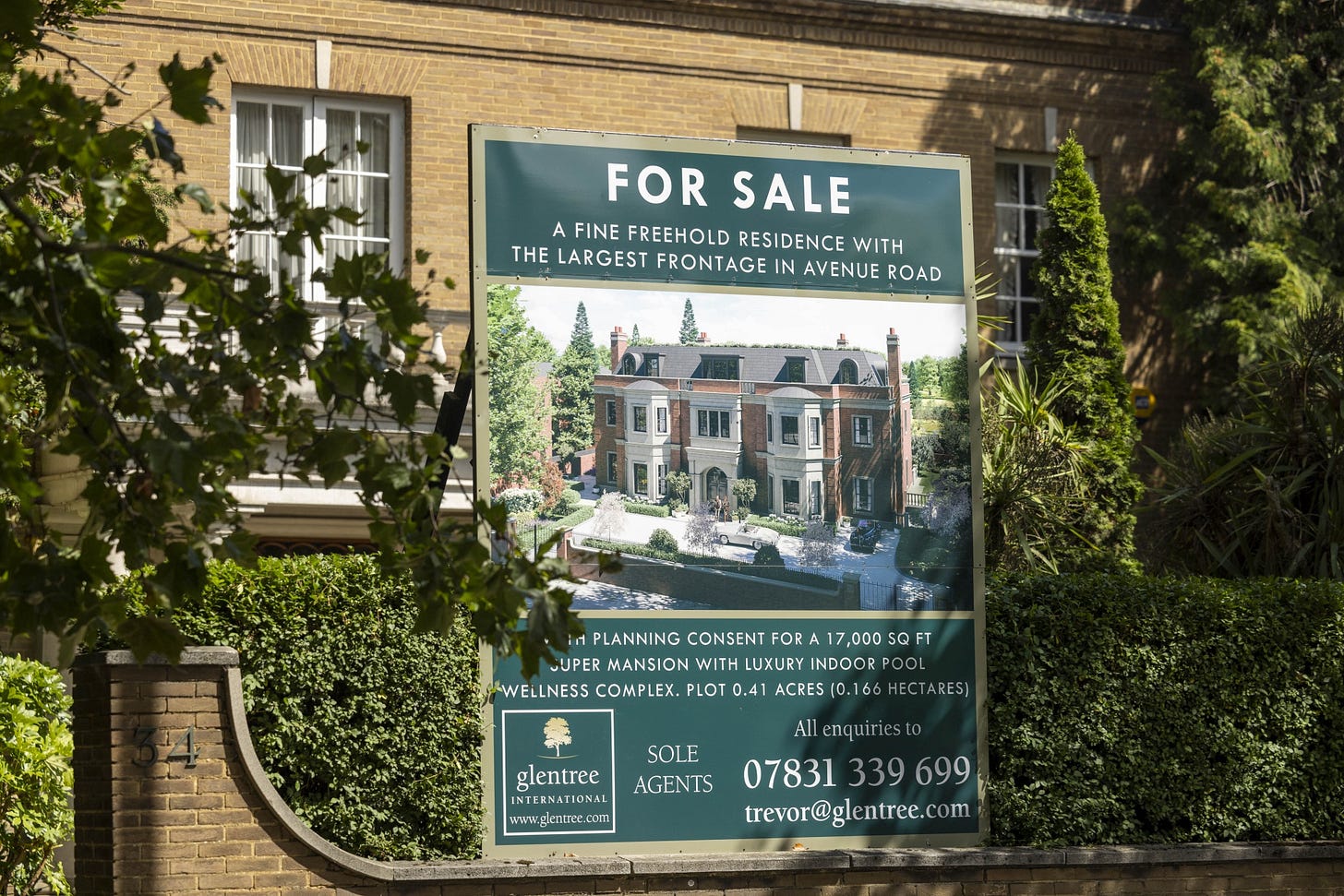 An estate agent's &quot;For Sale&quot; sign advertising a luxury property for sale in St. John's Wood in London last week.