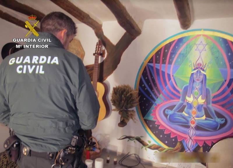Murcia Today - <span Style='color:#780948'>archived</span> - British Couple  Arrested In Murcia, Spain For Giving Ayahuasca To Retreat Participants