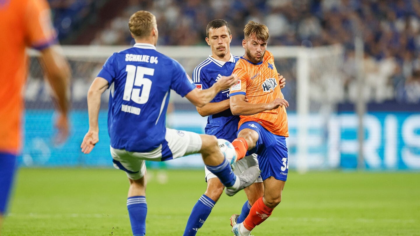Darmstadt come from behind to win 5-3 at Schalke - Fußball