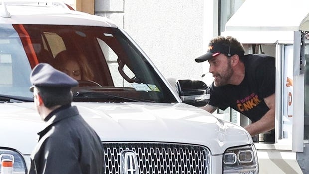Ben Affleck Works Shift At Dunkin' Donuts & JLo Stops By: Photos –  Hollywood Life
