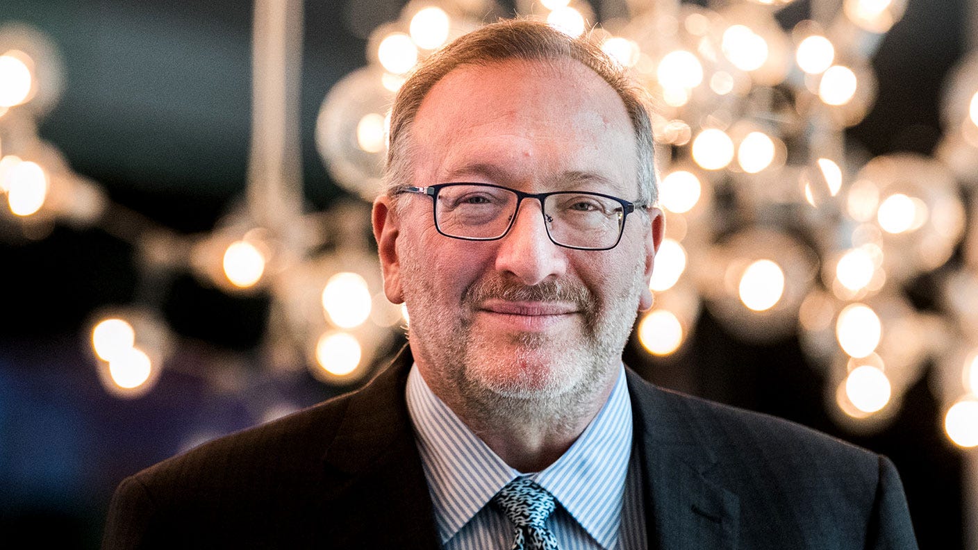 Legendary Investor, Seth Klarman, Fills Coffers For Alma Mater Harvard  Business School - C-Suite Spotlight