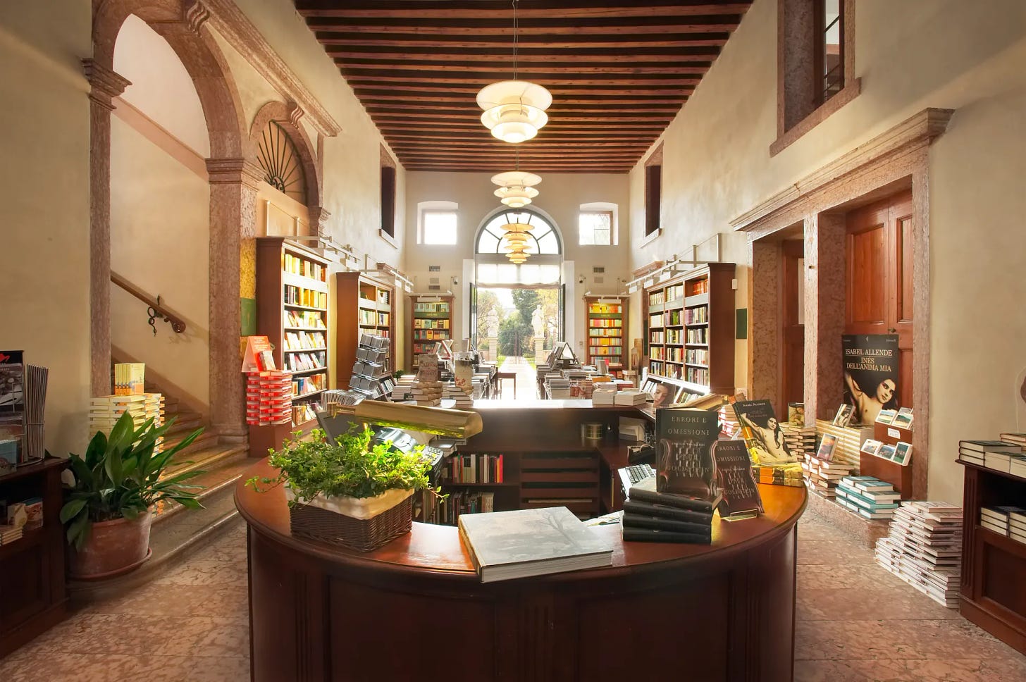 Libreria Palazzo Roberti (Bassano del Grappa, Italy)
