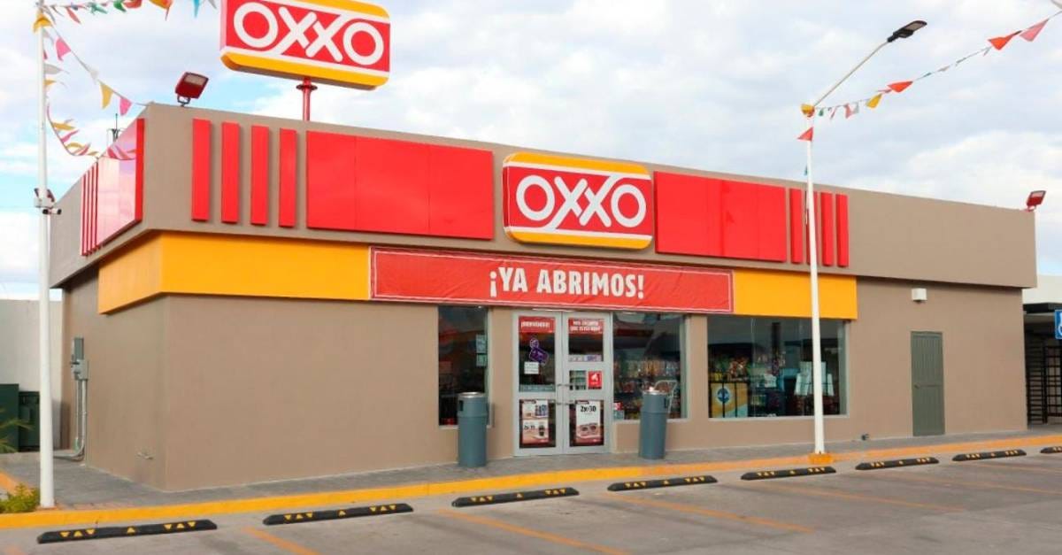 Oxxo abrirá su primera tienda en Medellín y está cerca a importante  estación del Metro