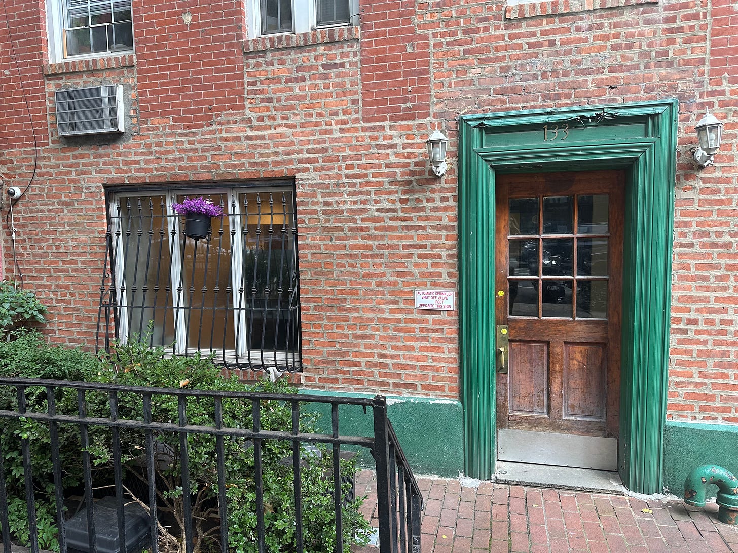 UNUSUAL COLOR COMBINATIONS USING ENERGY STYLING