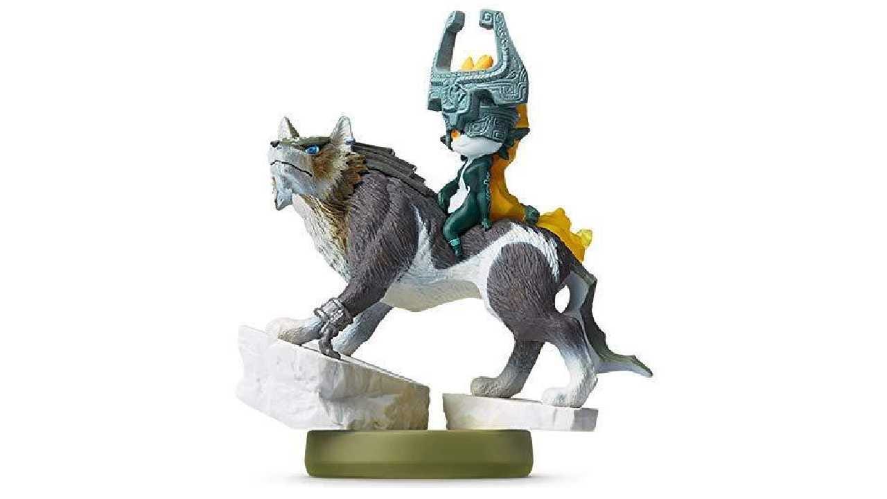Wolf Link and Midna amiibo