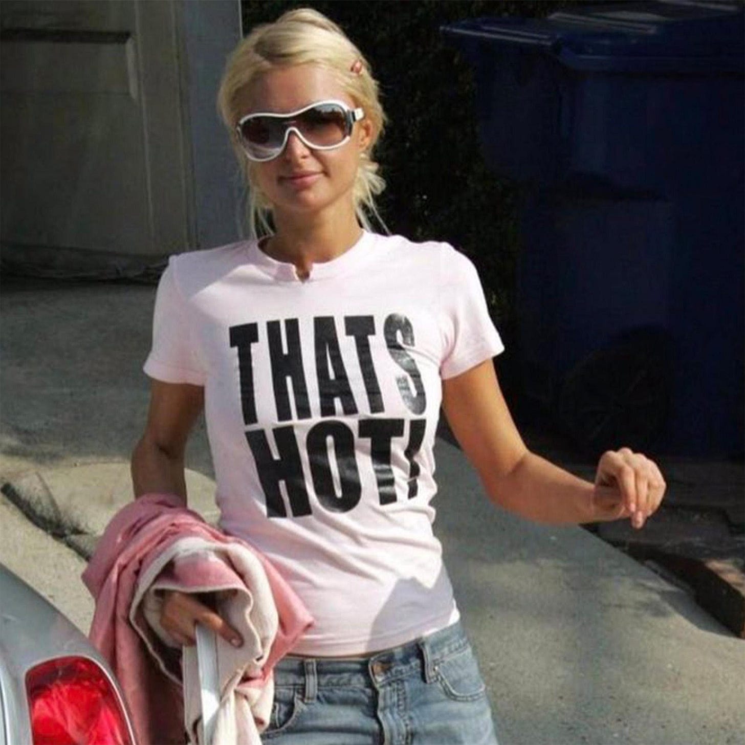 Paris Hilton Thats Hot T-shirt Y2K 2000s Mcbling - Etsy