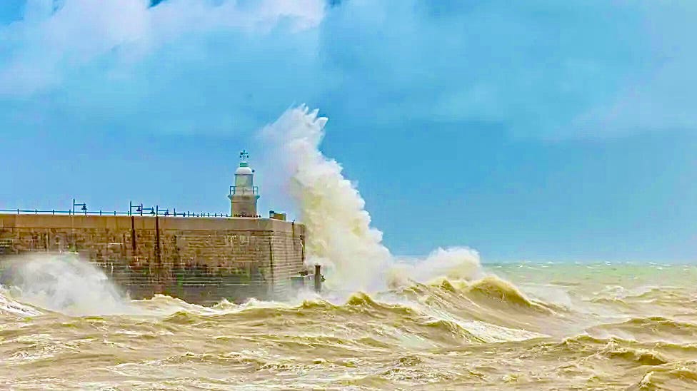 Close your eyes by Billy Chapman Billy’s Substack