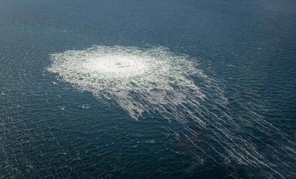 A circle of gas bubbles in the middle of the Baltic Sea.