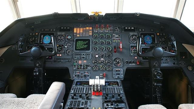 aircraft design - Why are the cockpit controls of airplanes so complicated?  - Aviation Stack Exchange