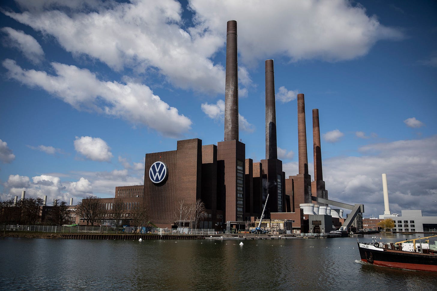 How Volkswagen is reopening factories during the pandemic