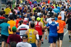 people running a marathon