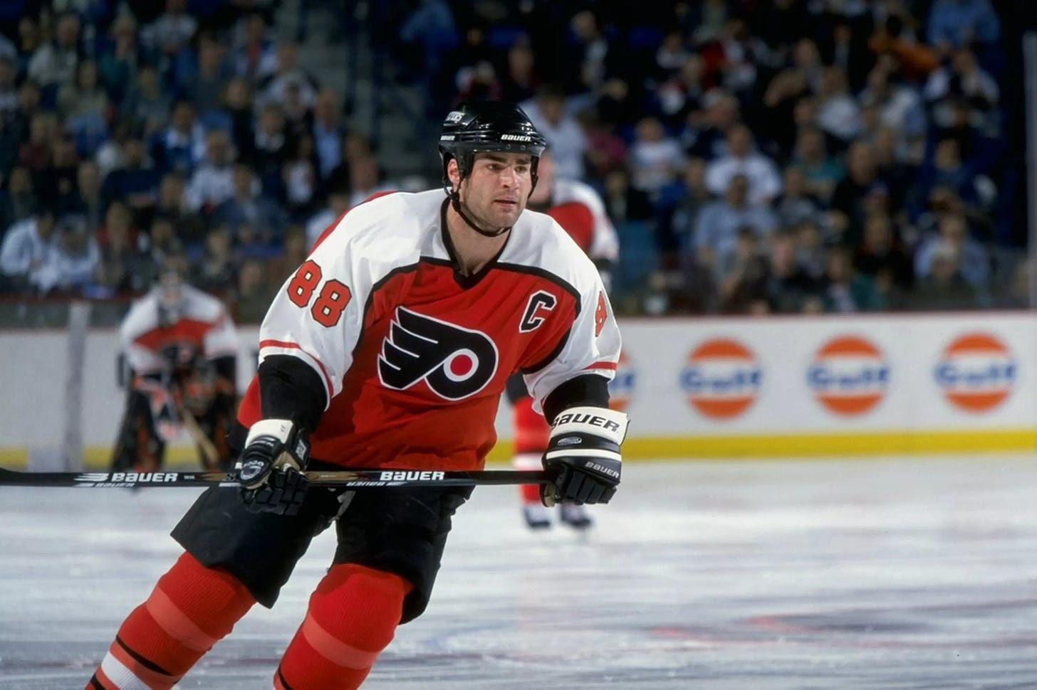 Eric Lindros' number 88 to be retired by Philadelphia Flyers