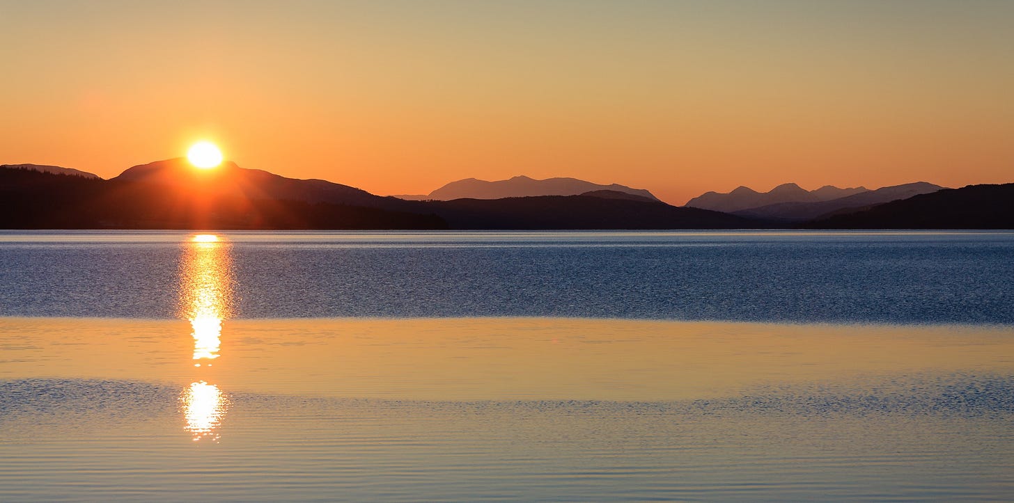 Winter sunset over Loch Rannoch  © Felicity Martin