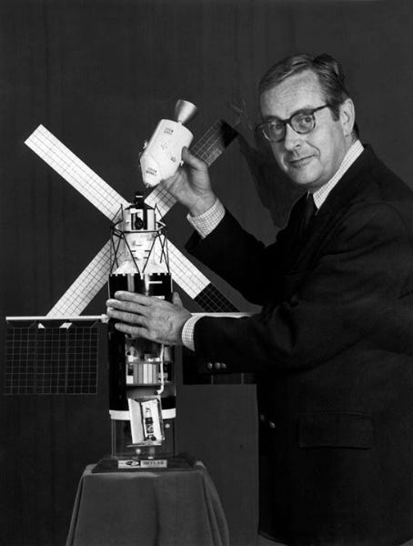 John Chancellor of NBC News poses with a model of Skylab, 1973. (Credit: unknown)