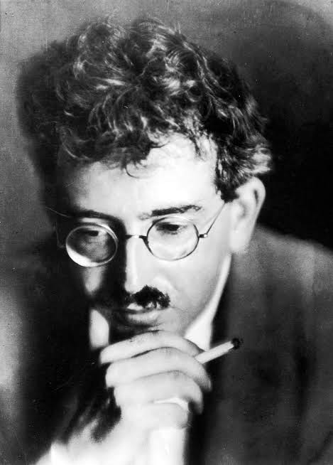 Walter Benjamin, the first pop philosopher