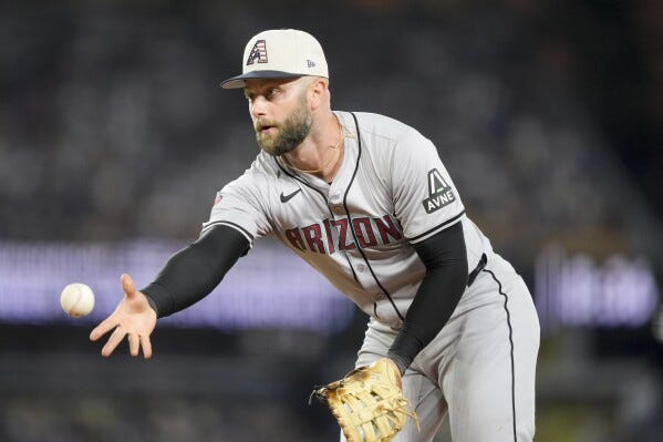 Diamondbacks' Christian Walker continues his Dodger Stadium rampage,  hitting 2 more homers | AP News