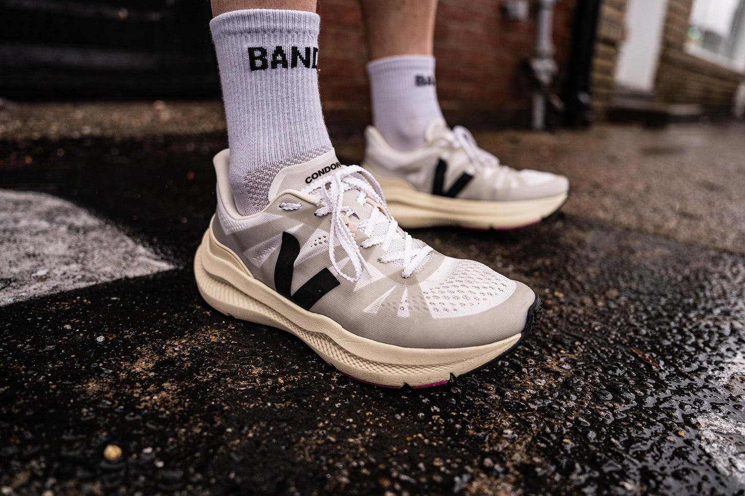 Veja Condor 3 Review: French New Wave of Running - Believe in the Run