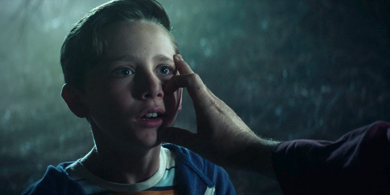 This image shows the young Martin Wells (played by Jackson Garner) in the first stages of a mind-meld initiated by an offscreen Vulcan visitor to 20th Century Earth. This Vulcan's right hand touches Young Martin's face in the classic mind-meld posture. This image shows the young Martin Wells (played by Jackson Garner) in the first stages of a mind-meld initiated by an offscreen Vulcan visitor to 20th Century Earth. This Vulcan's right hand touches Young Martin's face in the classic mind-meld posture.
