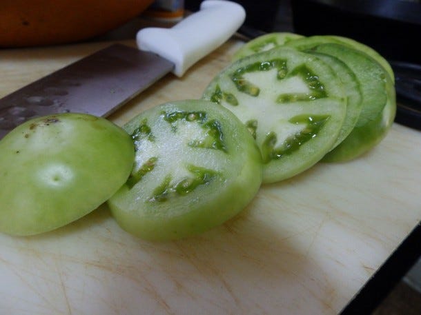 green tomatoe