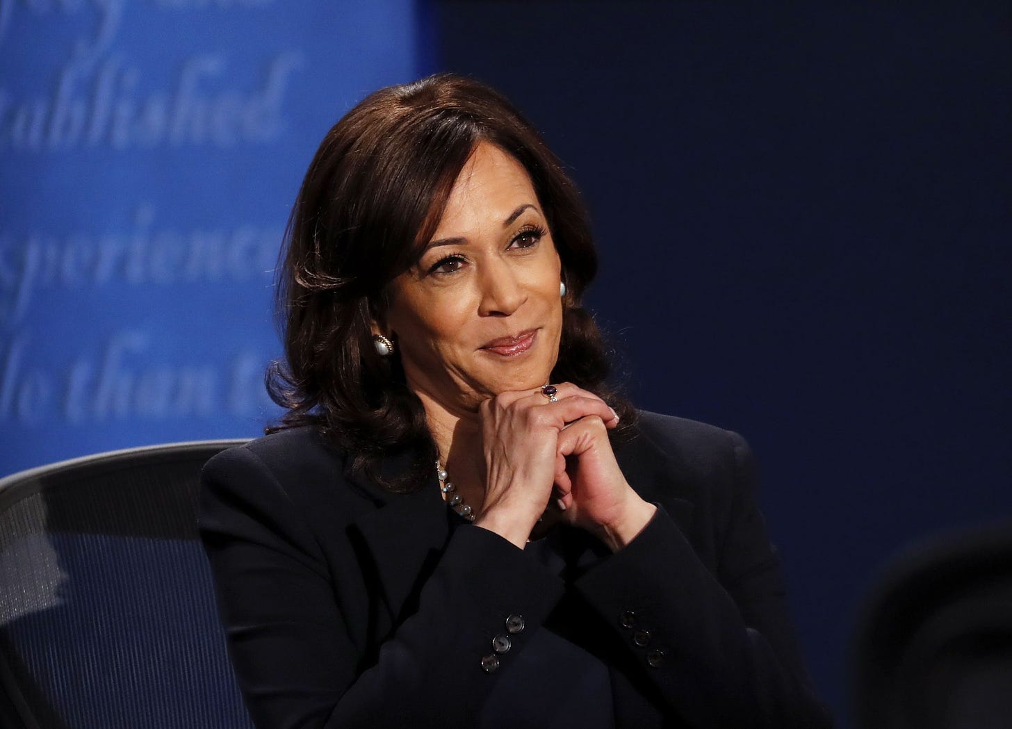 The Racial Politics of Kamala Harris's Performance Style | The New Yorker