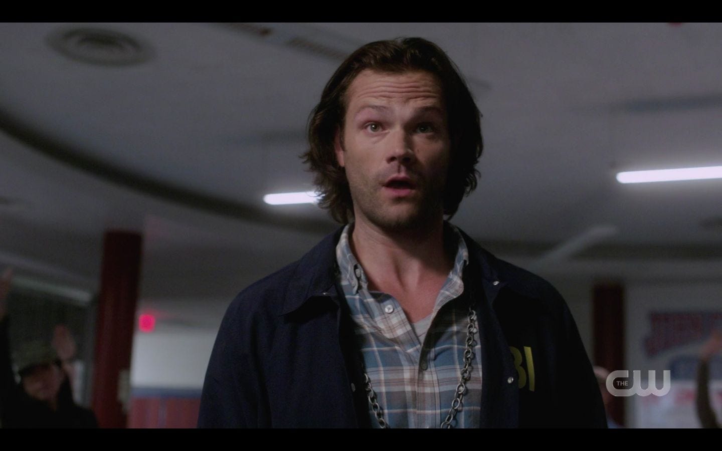 Sam Winchester going badass on angry town people 1502