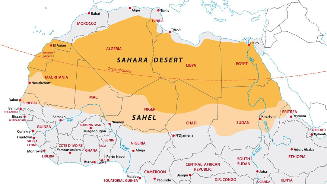 Four-day trek in the Sahara desert - mountain paths