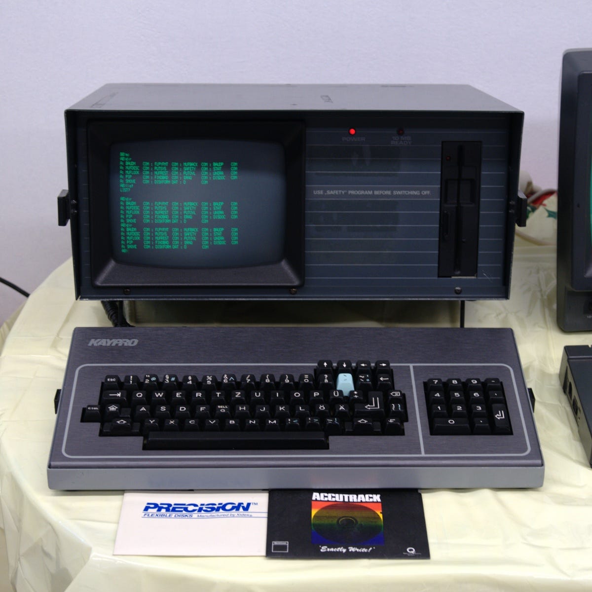 Kaypro 10 Computer with Integrated Terminal