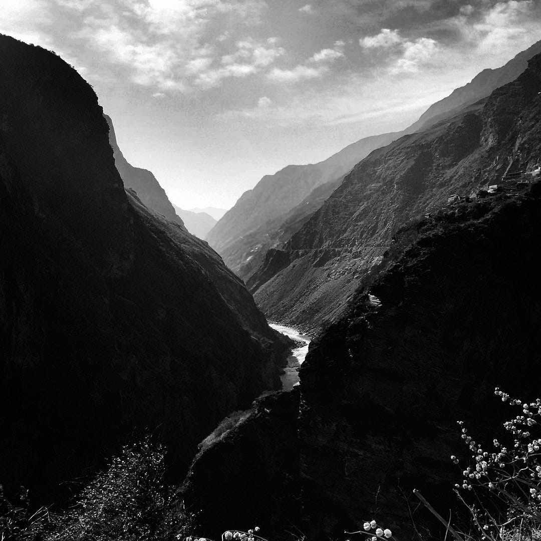 The Tiger Leaping Gorge (Yunnan Province) is part of the Three Parallel Rivers of Yunnan Protected Areas, a UNESCO World Heritage Site, and a must-see for any visitor to China. The Tiger Leaping Gorge (Yunnan Province) is part of the Three Parallel Rivers of Yunnan Protected Areas, a UNESCO World Heritage Site, and a must-see for any visitor to China.