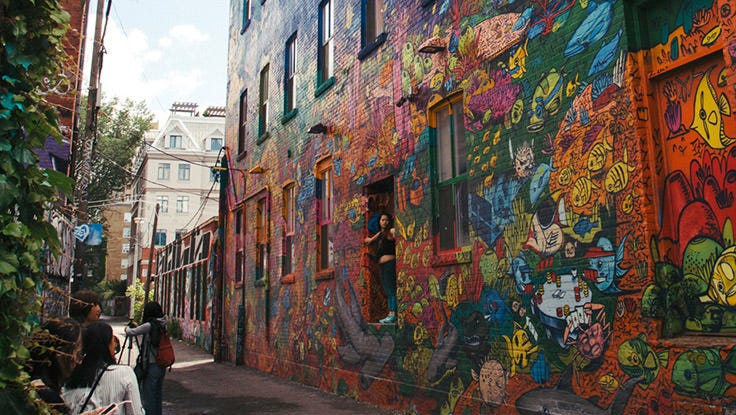 Art, mural and graffiti walking tours | Destination Ontario