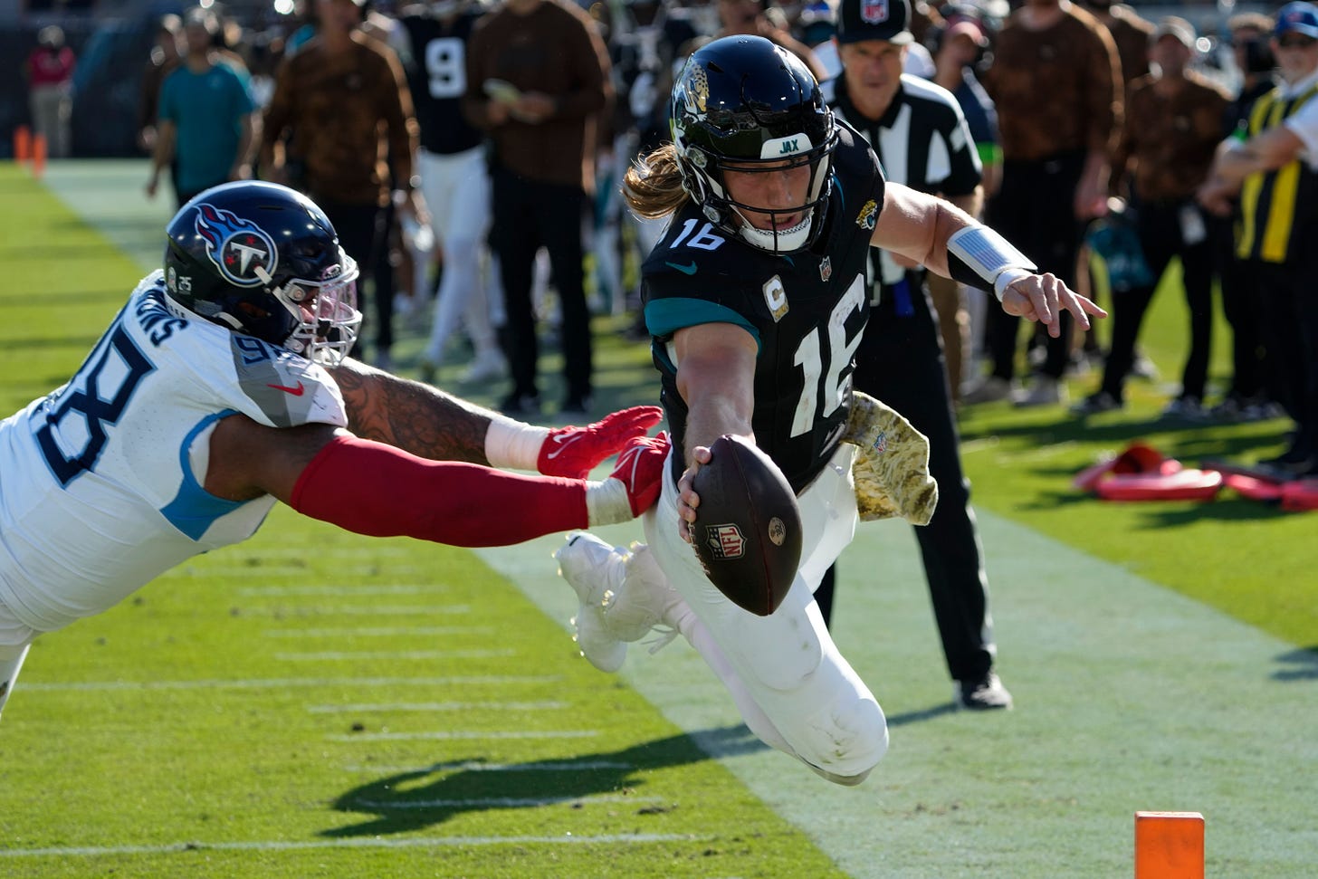 Trevor Lawrence leads Jacksonville Jaguars to victory against Tennessee  Titans | The Independent
